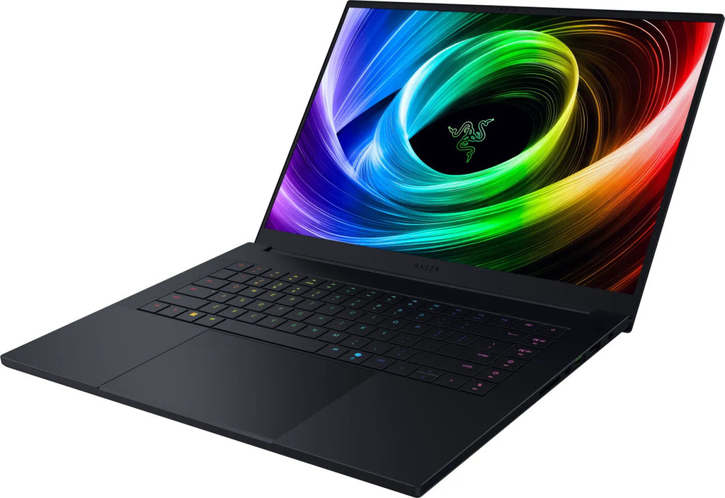 Razer Blade 16 (2025) | Ryzen AI 9 365 | 16"
